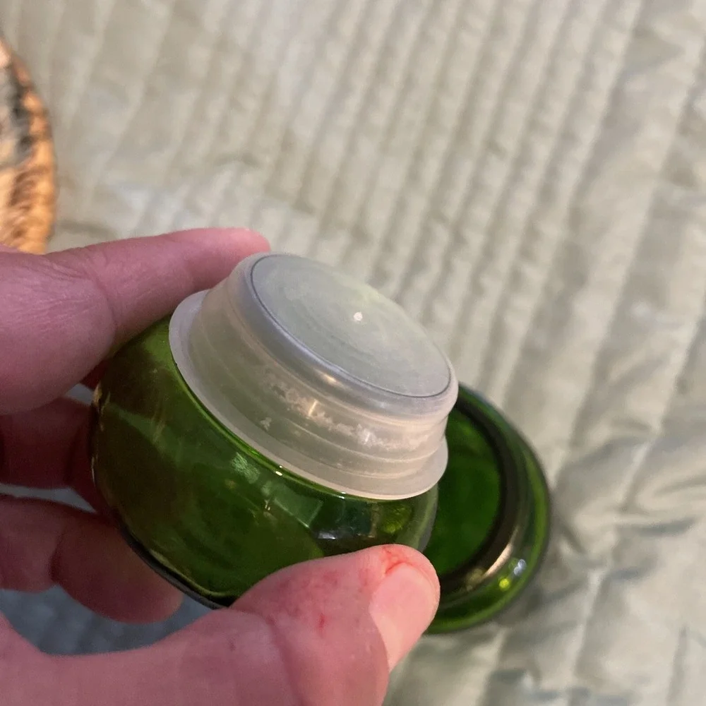 N/A excellent green